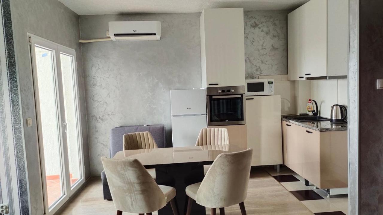 Good Inn بار المظهر الخارجي الصورة