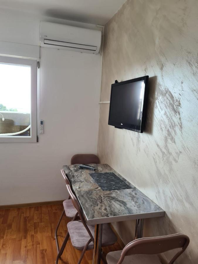 Good Inn بار المظهر الخارجي الصورة