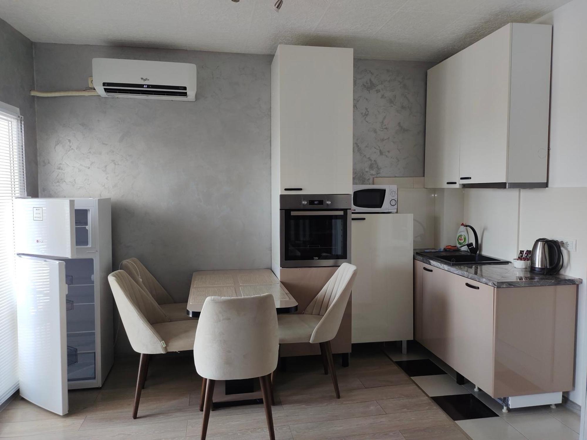 Good Inn بار المظهر الخارجي الصورة